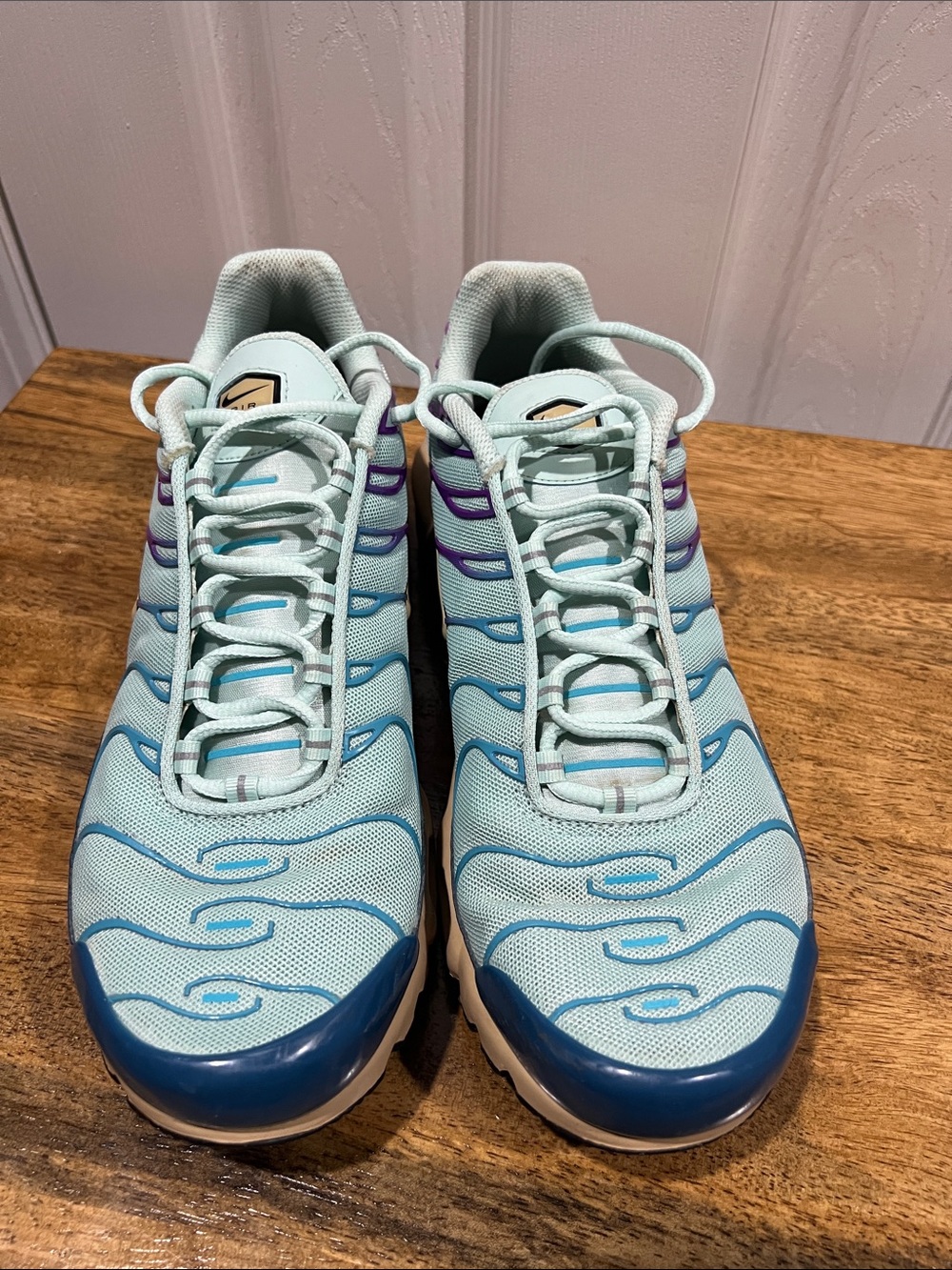 Nike Air Max Plus women’s size 11 running athletic Sneakers jade ice